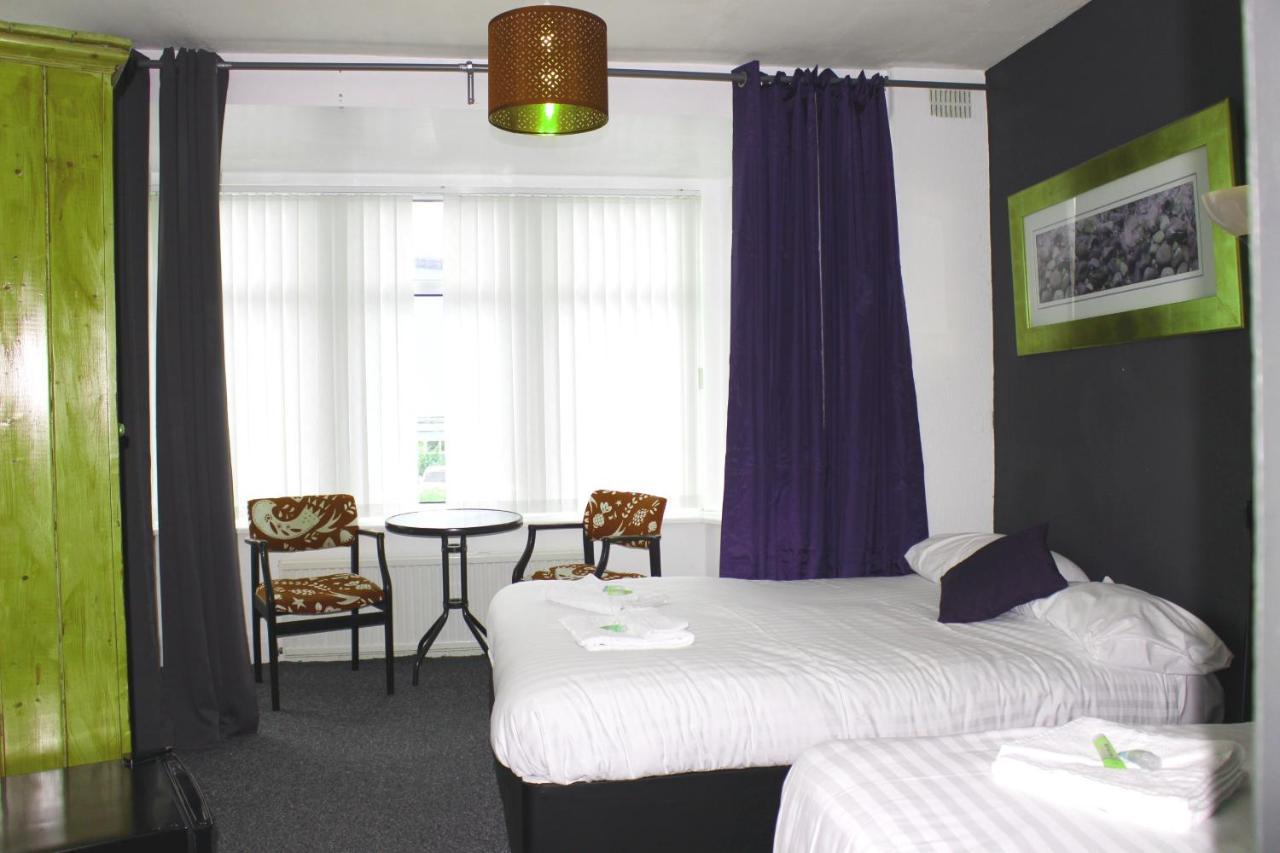Henson Hotel Pleasure Beach Blackpool Exterior photo