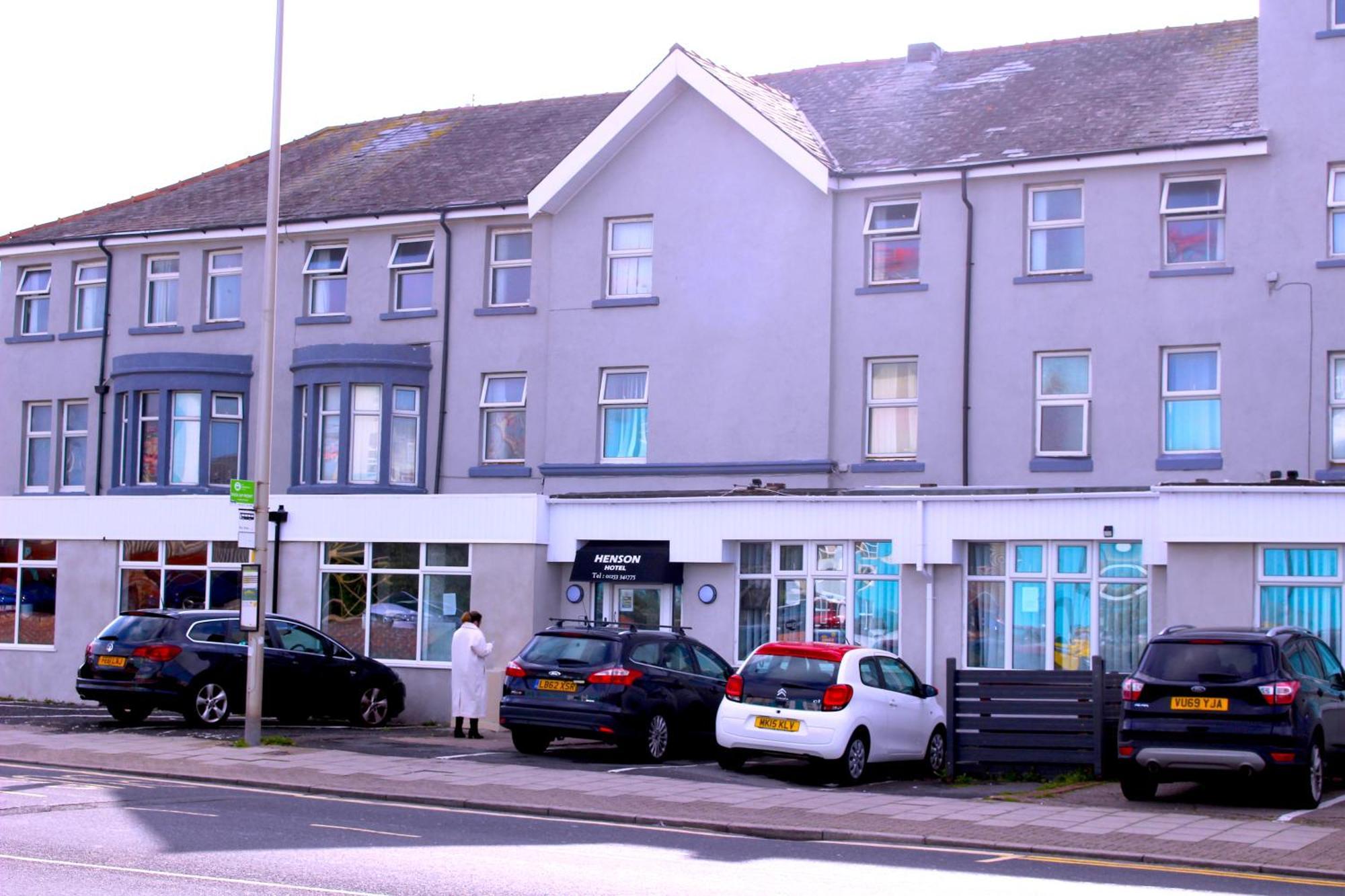 Henson Hotel Pleasure Beach Blackpool Exterior photo